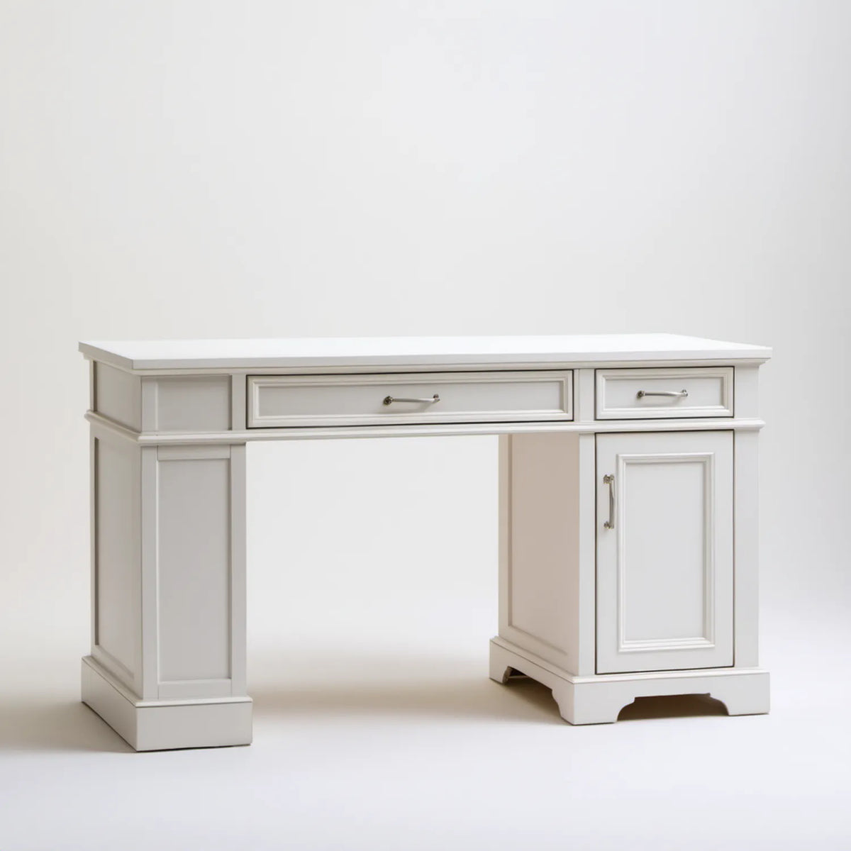 Białe biurko klasyczne z MDF, 140 x 60 x 75 cm, z 2 szufladami i szafką
